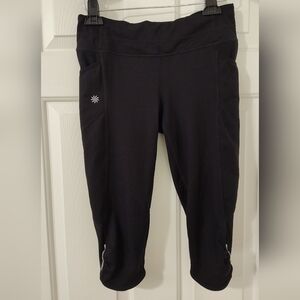 Athleta Size S Womens Biker Shorts Activewear Knee Length Black